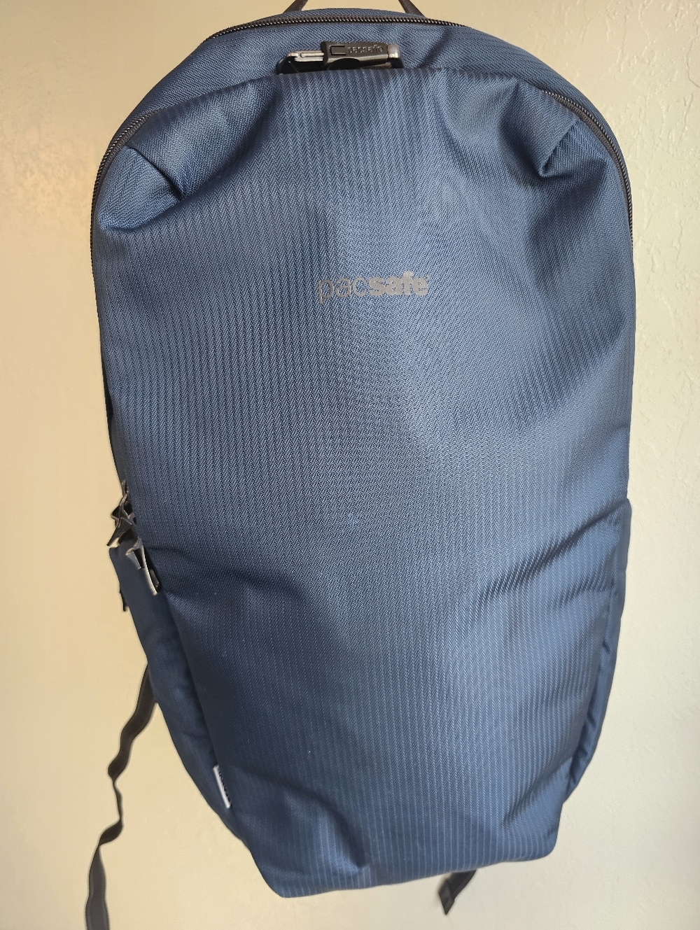 Pacsafe Anti Theft Backpack 40100 Vibe 25L Econyl Recycled